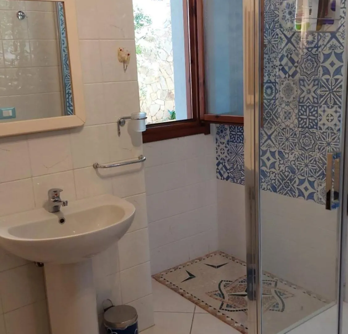 Appartamento Con Doppio Giardino Vicino Al Centro Villasimius 0*,  Itálie